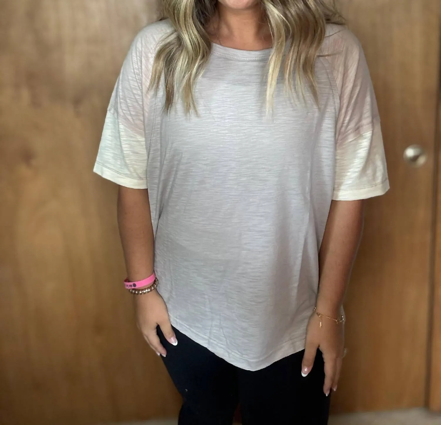 1 The Woman - Exposed Seam Colorblock Loose Tee