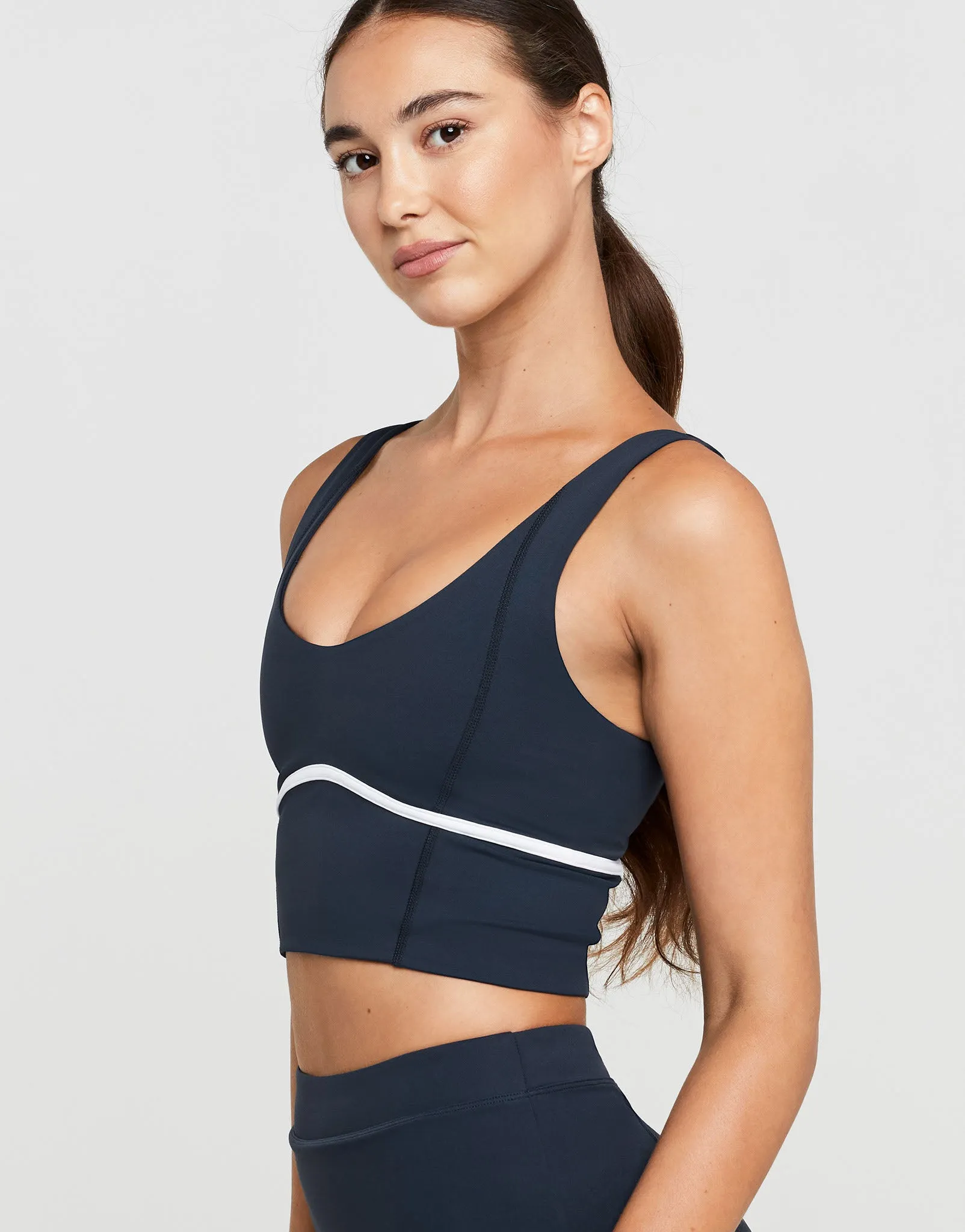 AVA Sports Bra - Navy/White