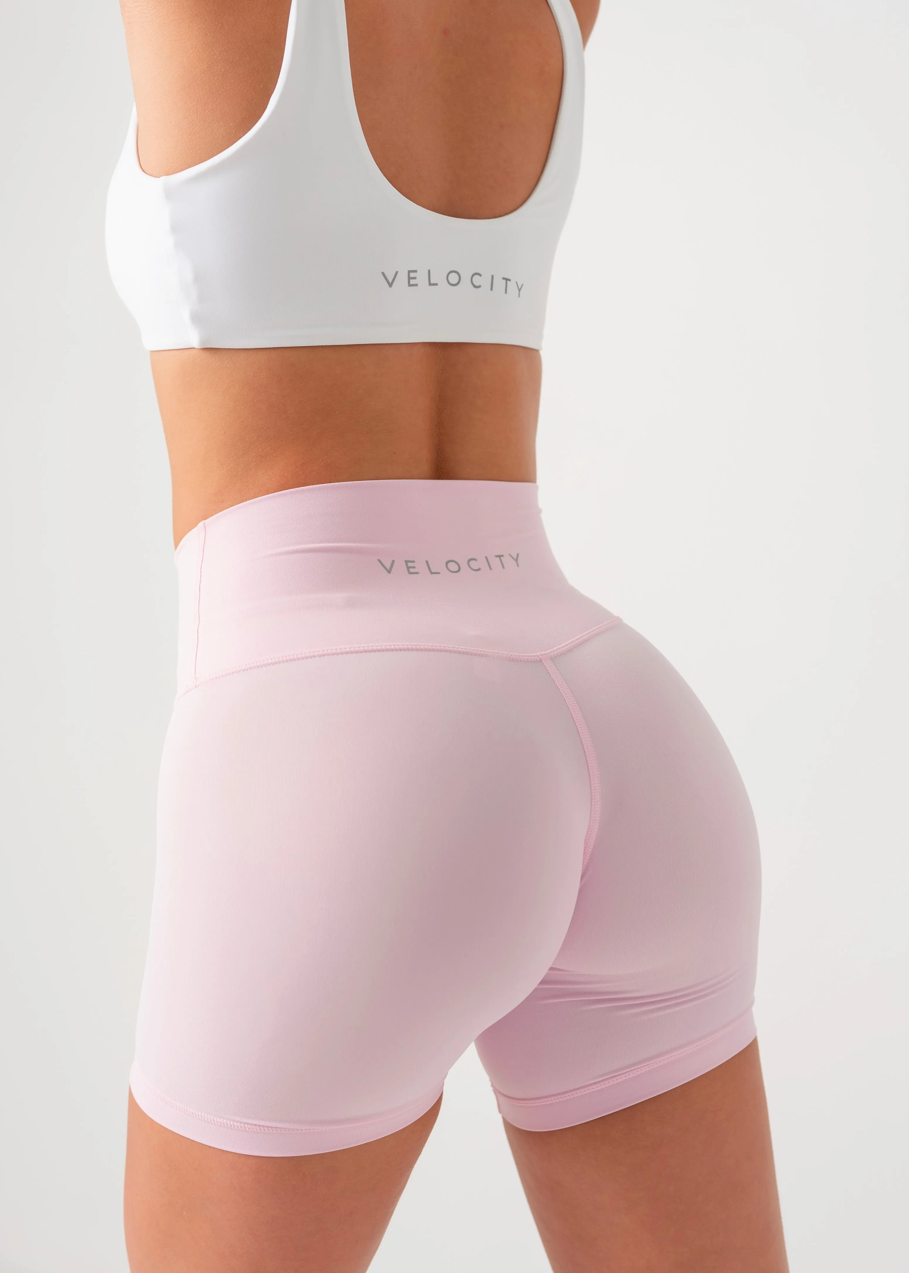 PERFORMANCE SHORTS - GUAVA