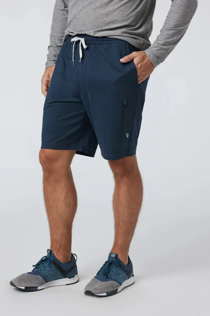 Sunday Performance Short